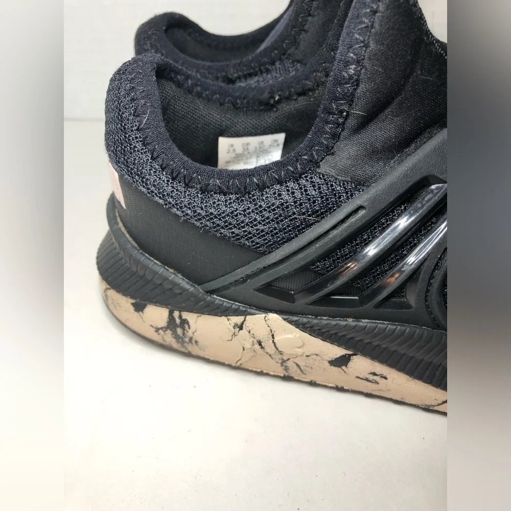 Puma stylish sneakers